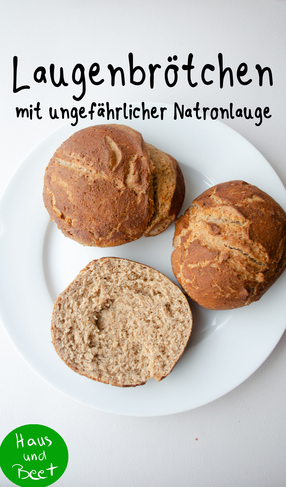 Laugenbrötchen mit Natron Lauge