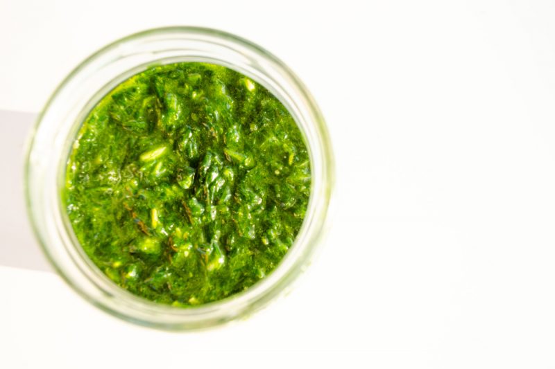 Bärlauchpesto im Glas