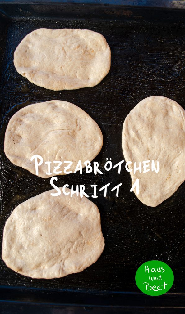 Pizzabrötchen selber machen Schritt für Schritt