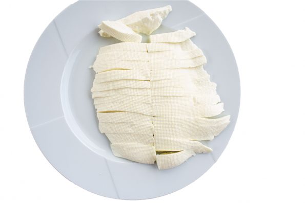 Tomate Mozzarella mit selbstgemachtem Käse